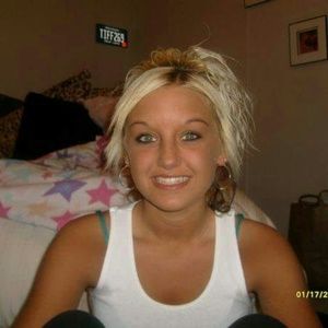 Meet your Posher, Tiffany