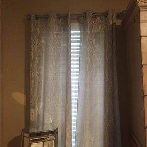 Decorative curtains/ drapes