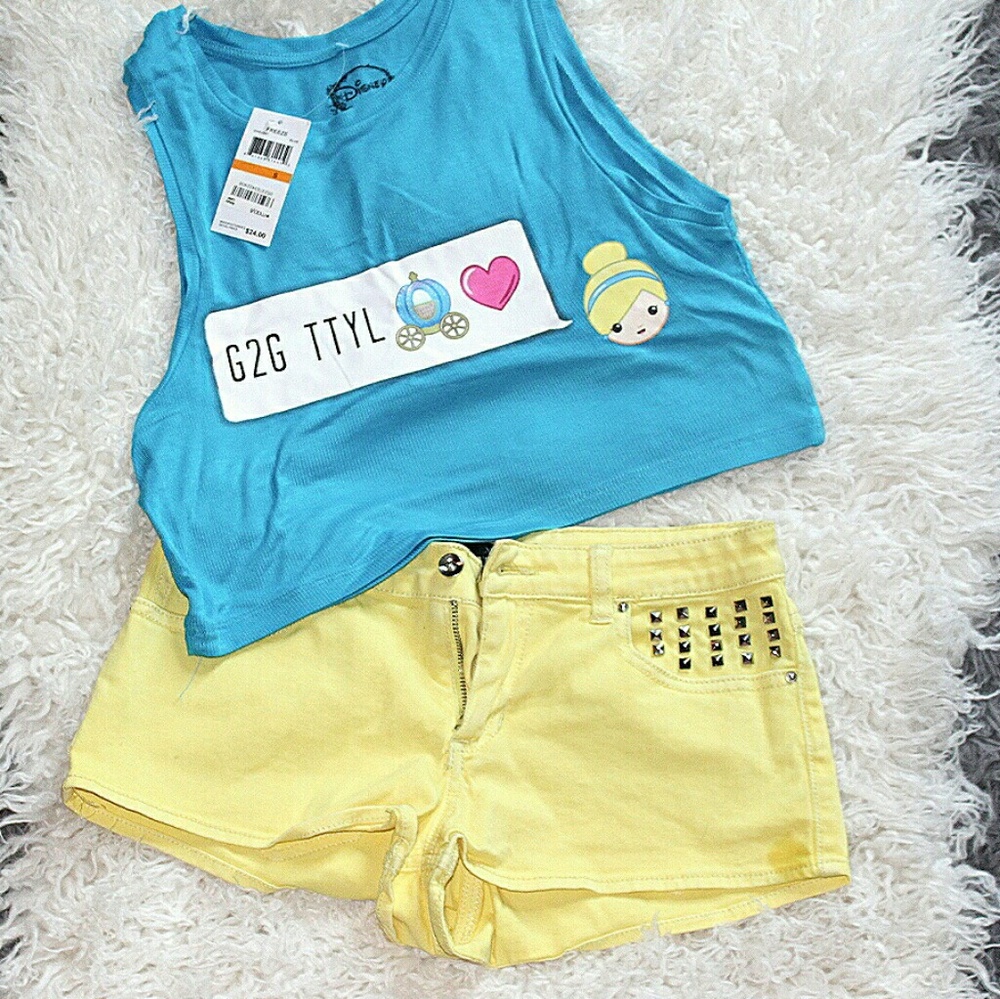 Super fun Disney Princess crop tee