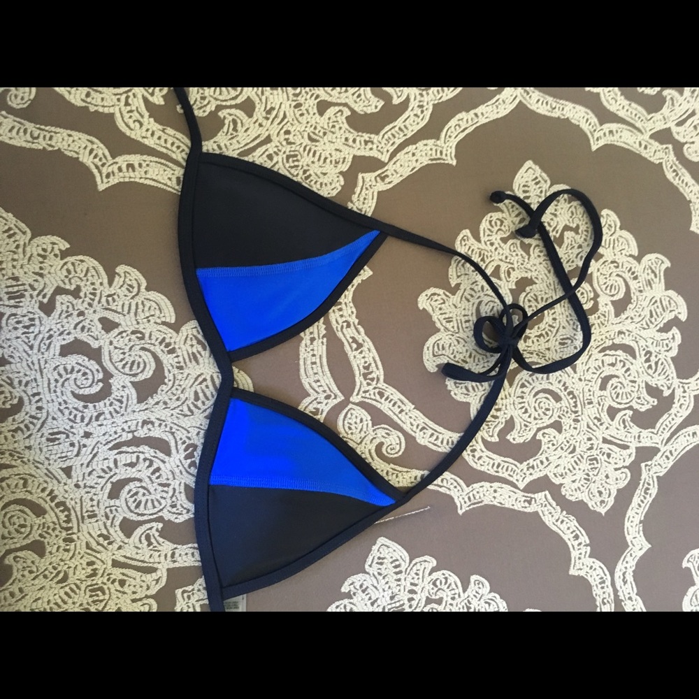 VS Pink Triangle Bikini Top