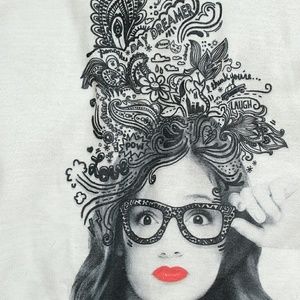 Never worn Bethany Mota oversized graphic crop top