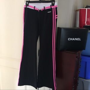 Bebe Pants S
Women's Black Sport Dangerous Pants