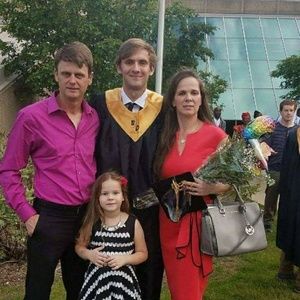 Meet your Posher, Emrah