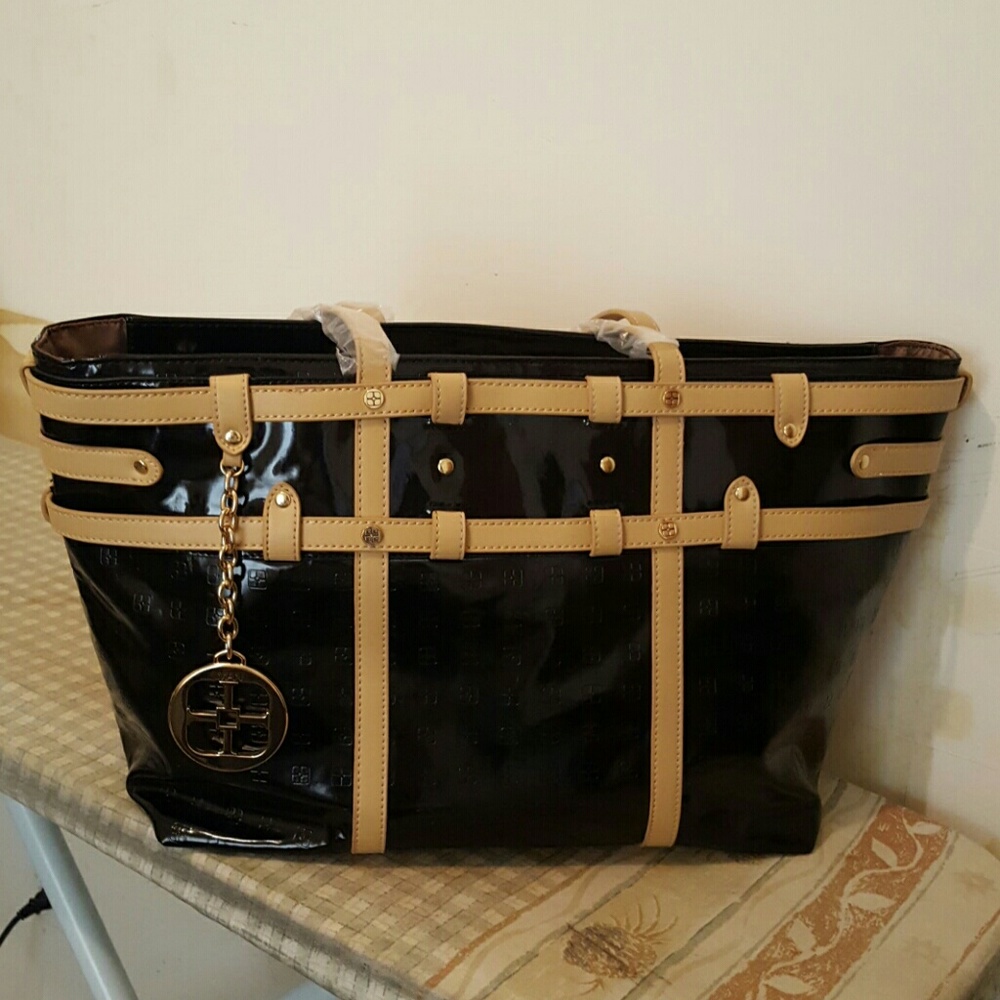 Large tote/purse iman