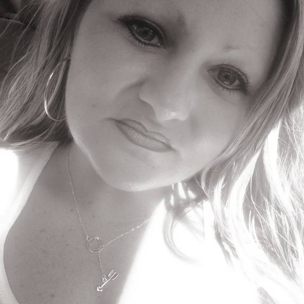 Meet your Posher, Jenifer