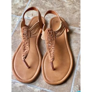 Tan Sandals☀️☀️