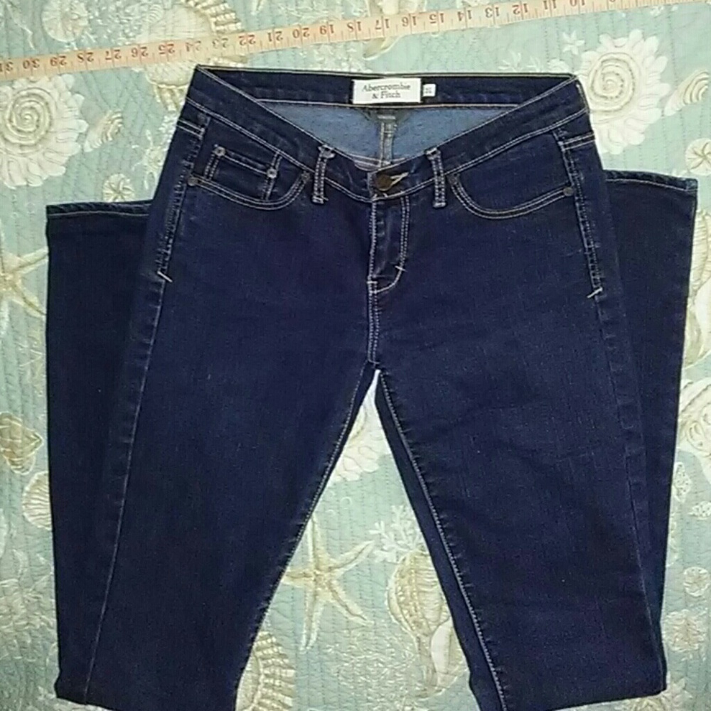 Abercrombie & Fitch jeans in excellent condition