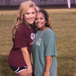 Meet your Posher, Juliette