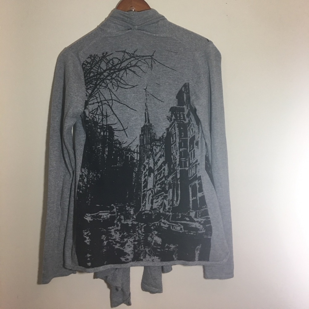 Sky Line Cardigan from Romeo & Juliet Couture