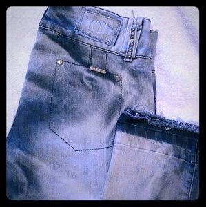 White Wash Super Stretchy Jeans