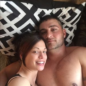 Meet your Posher, Lorin