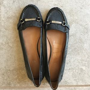 Coach flats
