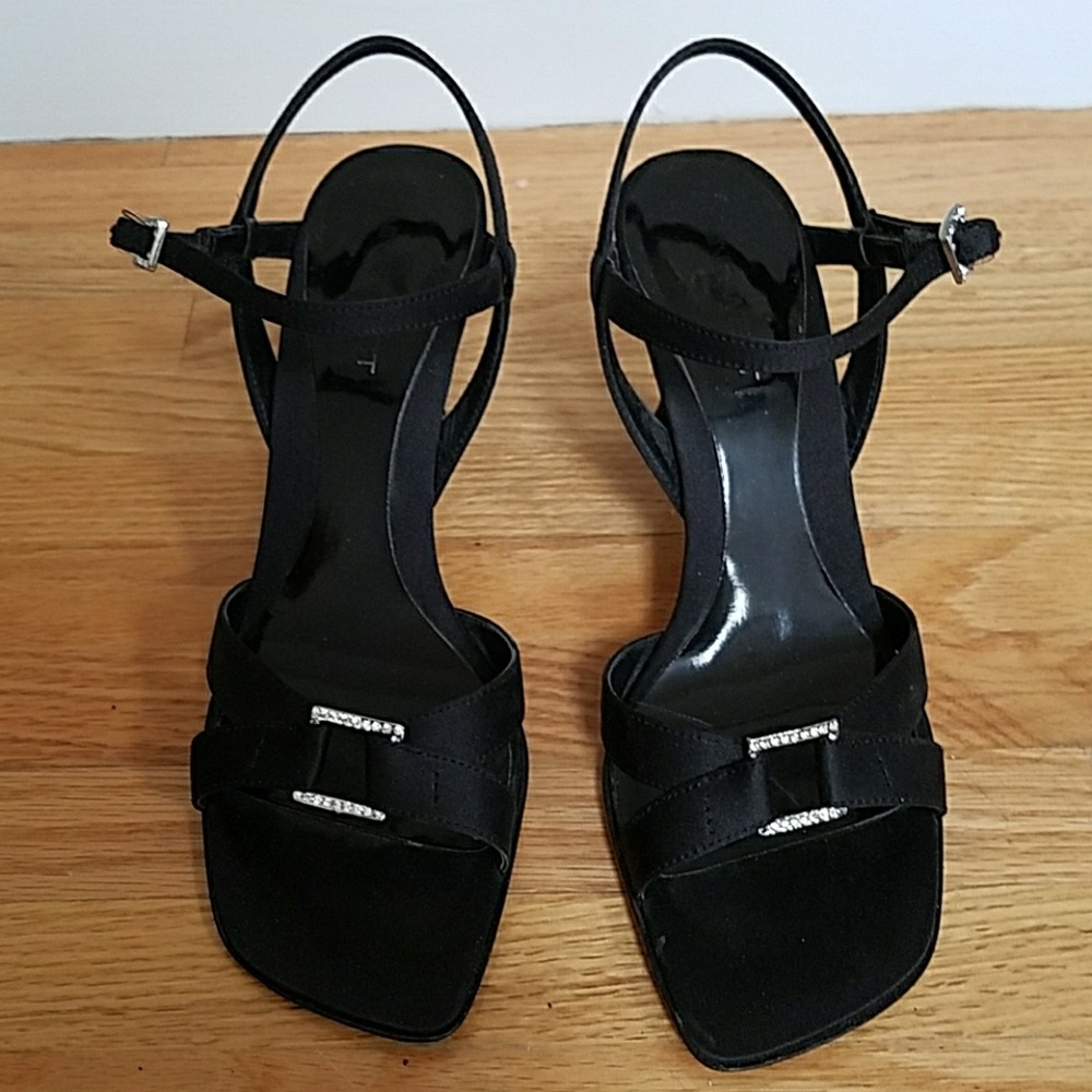 Nine west black heels!