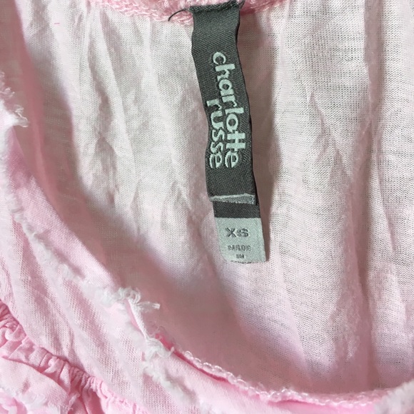 Light pink top with flowery design - Picture 3 of 3