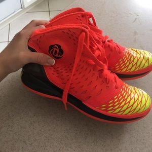 Adidas Derrick Rose Basketball shoes