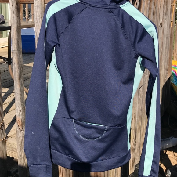 EUC women's Coolfit jacket. - Picture 3 of 3