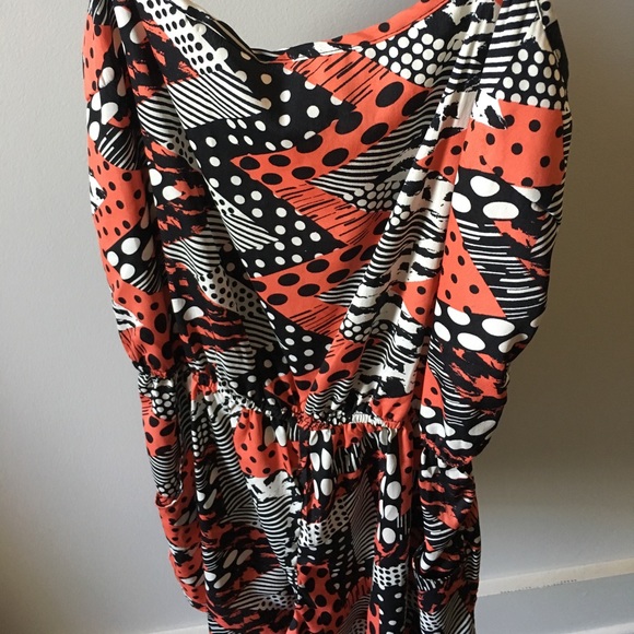 Adorable romper - Orange, black and white - Picture 3 of 4