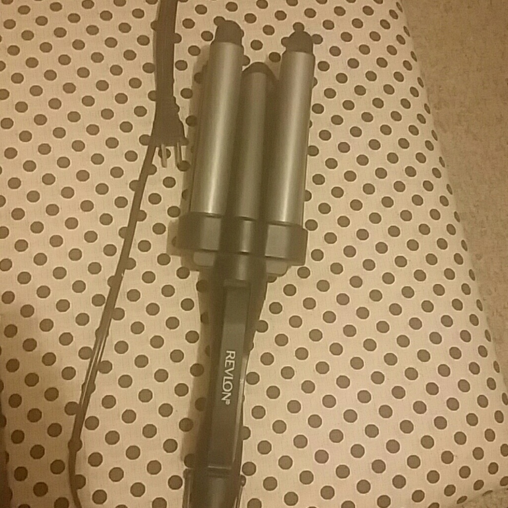 Revlon cramping iron