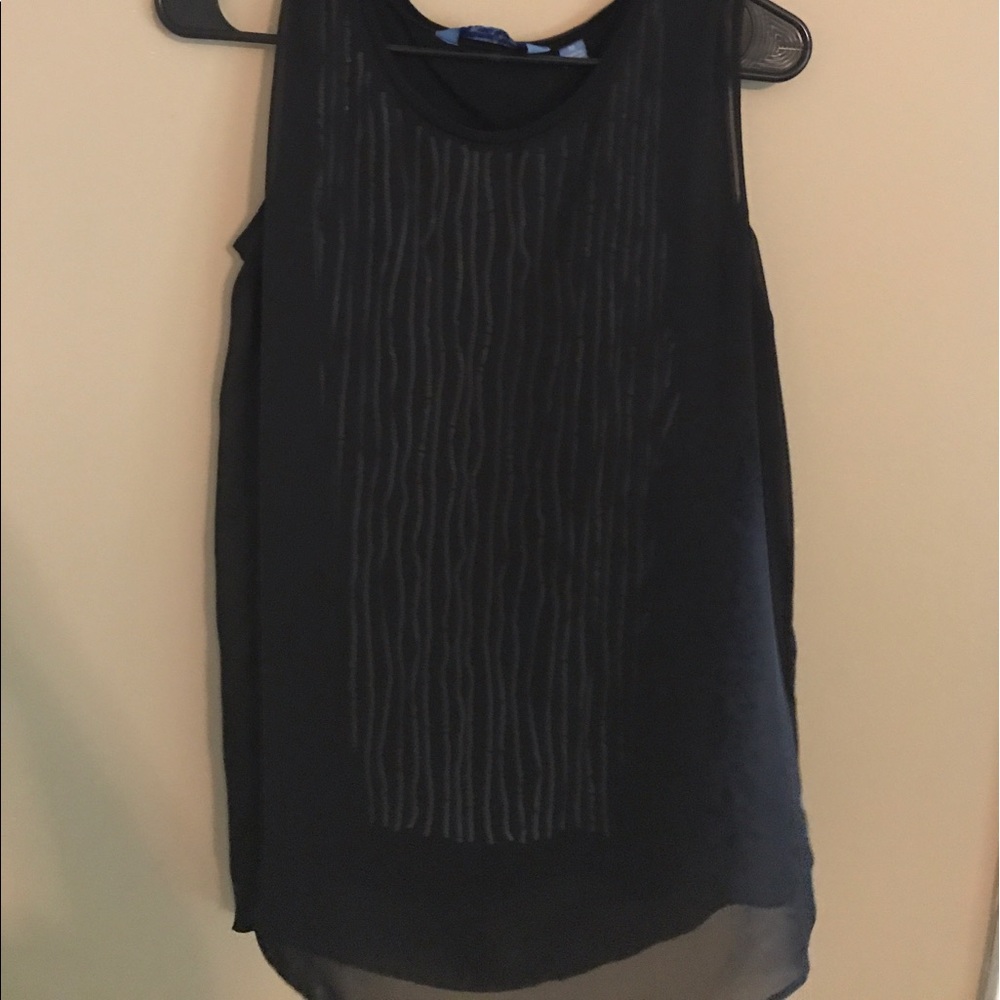 Simply Vera layered high low sleeveless blouse