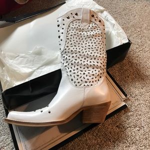 White cowboy boots never worn