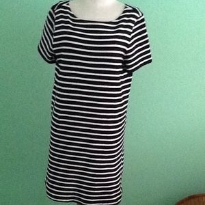 Final sale Size M Banana Republic cotton dress