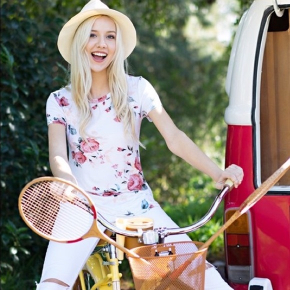 🎉BFCM SALE🎉 SOFTEST TOP EVER - Picture 2 of 2