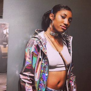 Meet your Posher, Khrysh