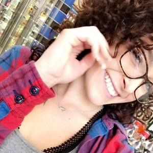 Meet your Posher, Mackenzieann