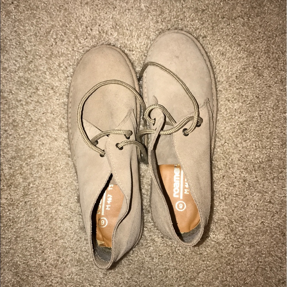 Roamers women suede desert boots