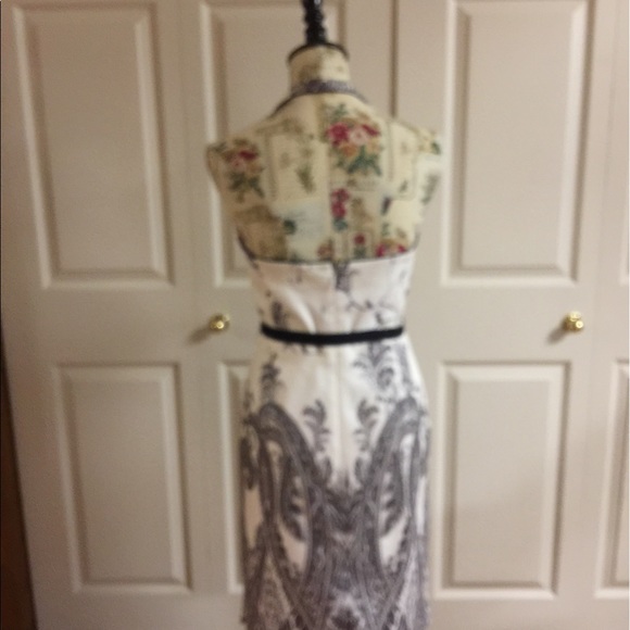 Sundress - Picture 2 of 3