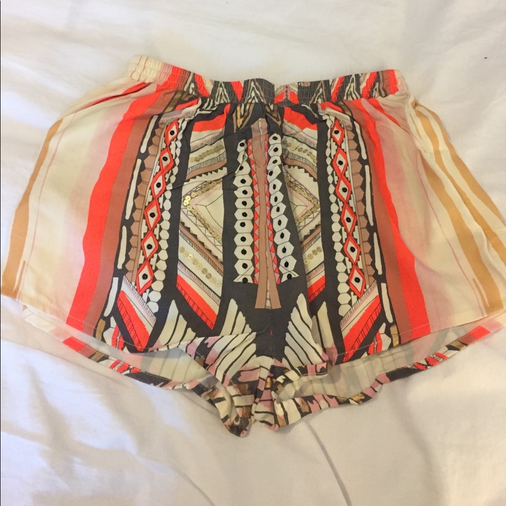 Minkpink aztec shorts size XS