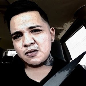 Meet your Posher, Lino