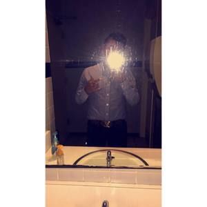 Meet your Posher, Carlos