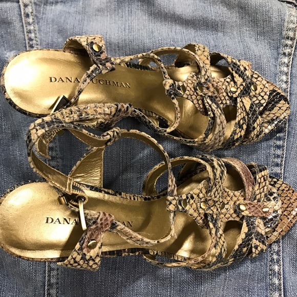 Snake Print Strapy Wedge Sandals - Picture 3 of 7