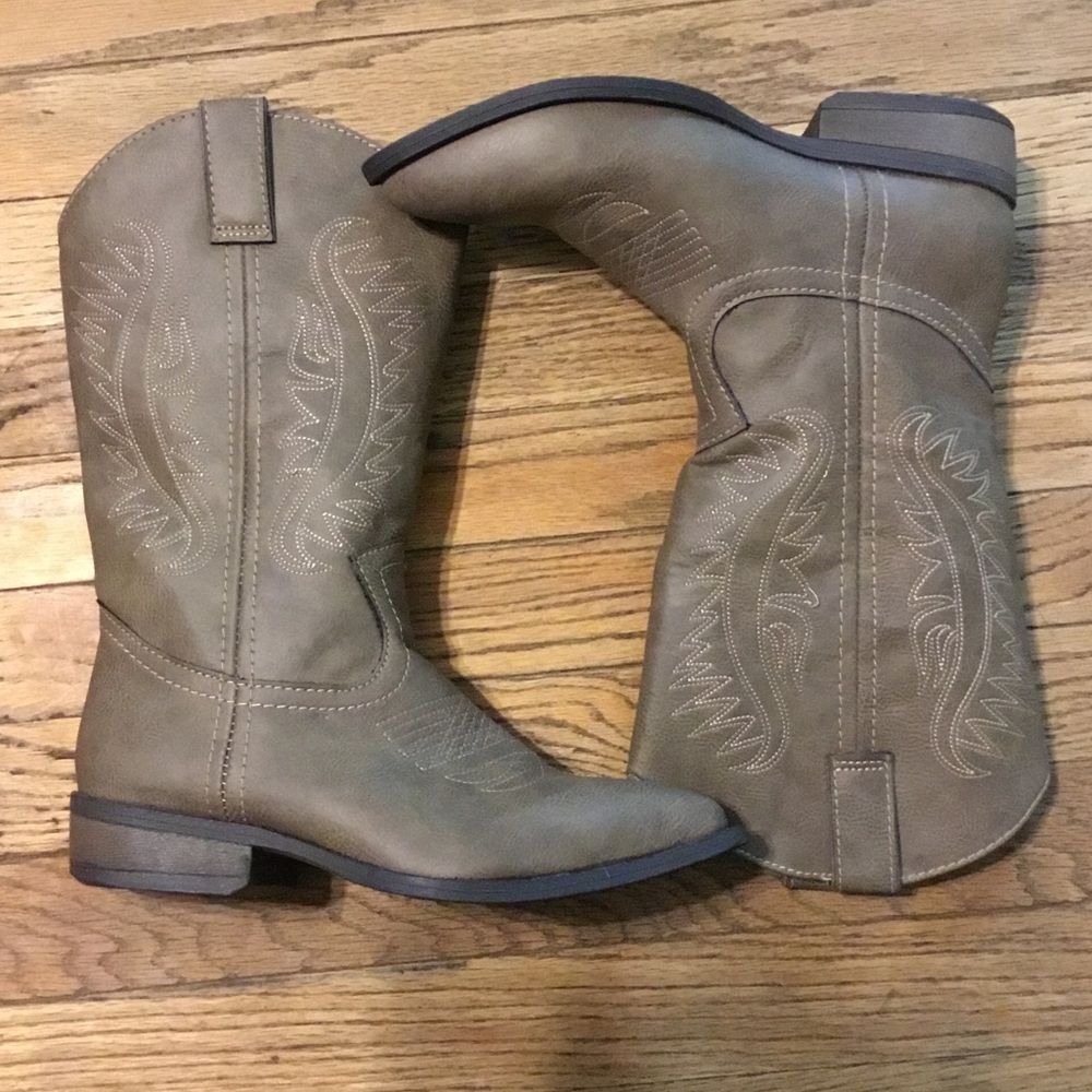 Rampage Cowgirl Boots