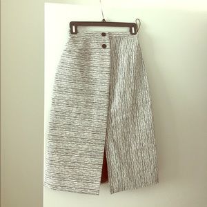 Carven black and white skirt with cute detailing