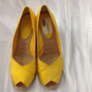 Ralph  Lauren YELLOW ESPADRILLE WEDGE