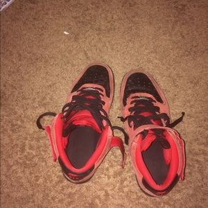 Red and black ones size 8