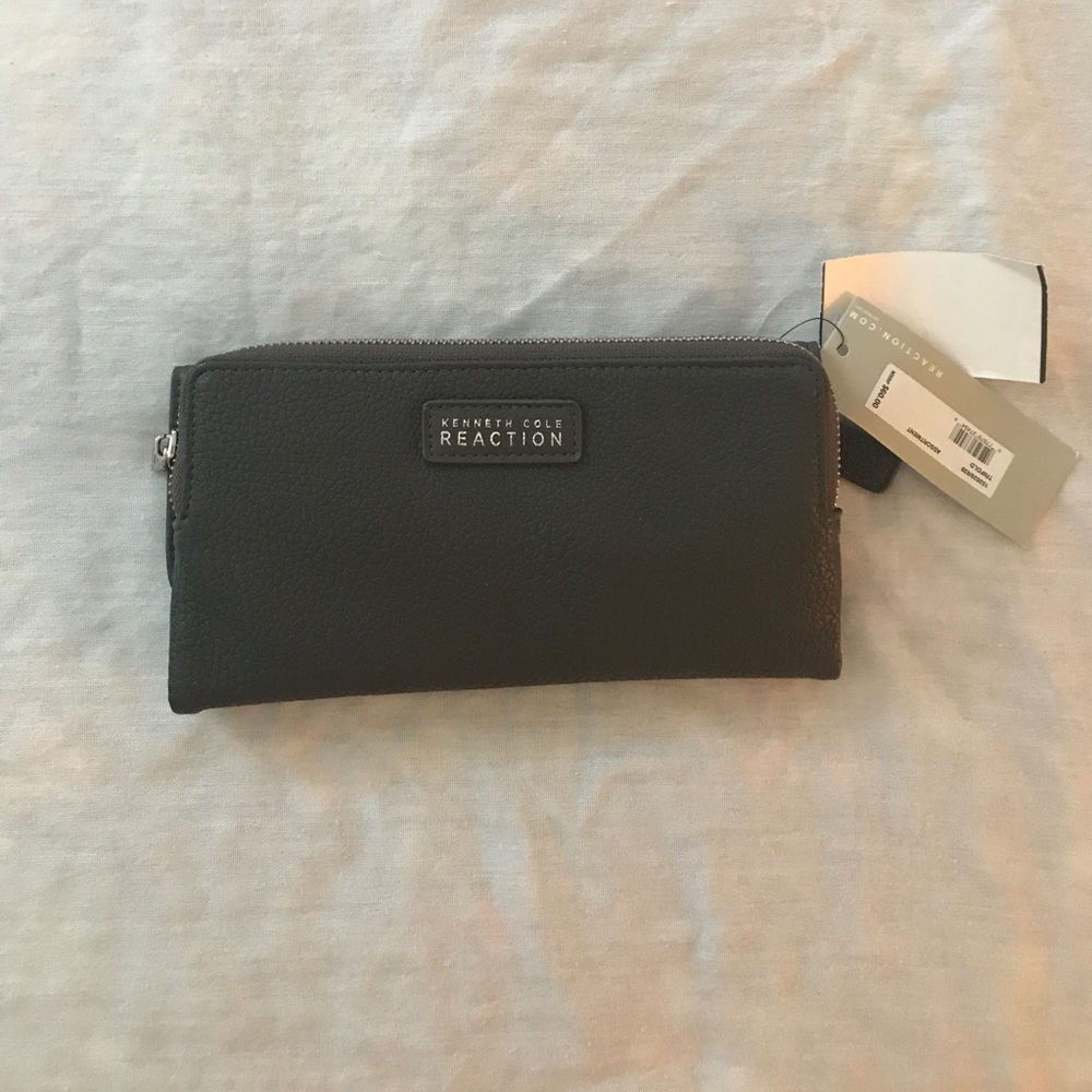 Kenneth Cole Reaction Women's Wallet
