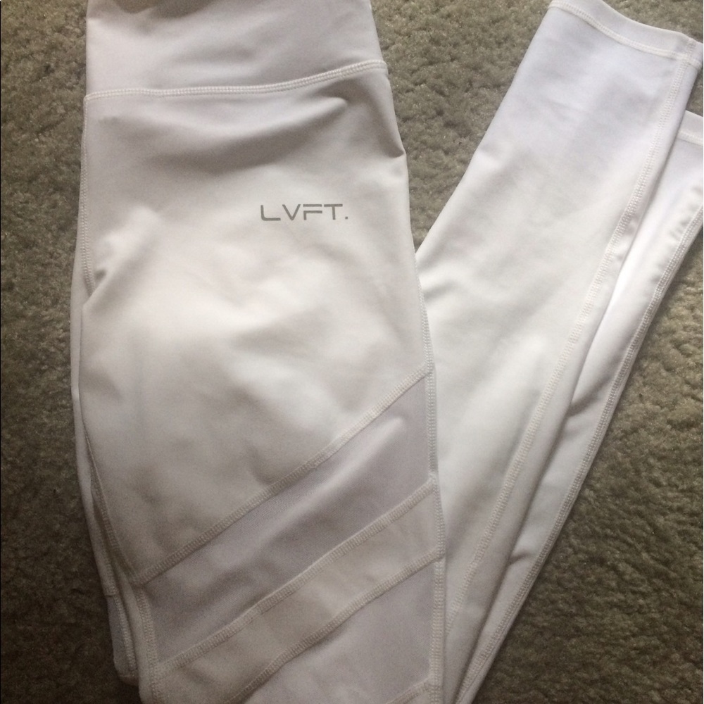 ❗️SOLD❗️Lvft white pants