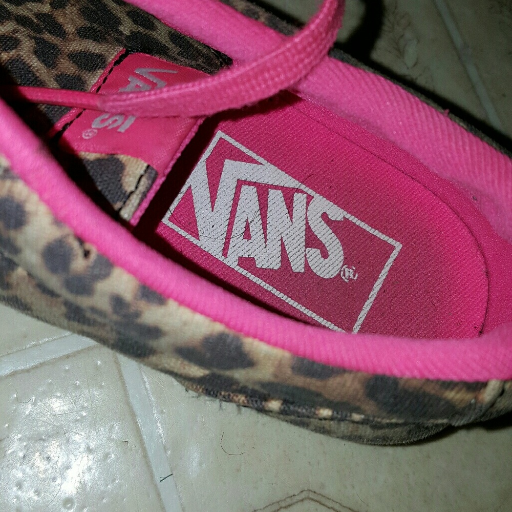 Cheetah Print Van's. - Picture 3 of 4