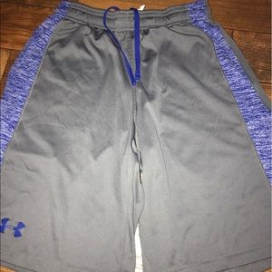 Boys Small Under Armor Shorts