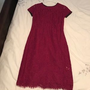 C. Wonder maroon dress size 4