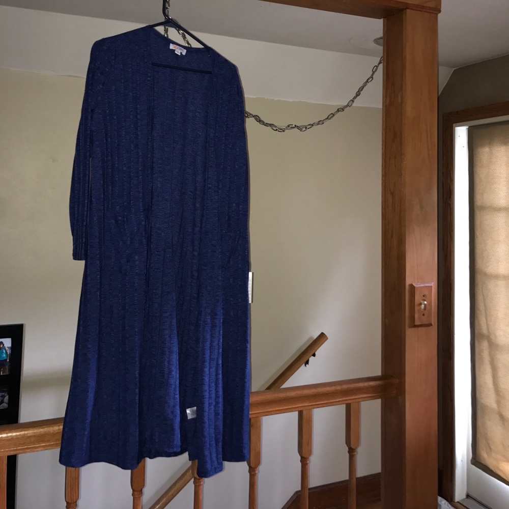 NWT LuLaRoe Blue Sara