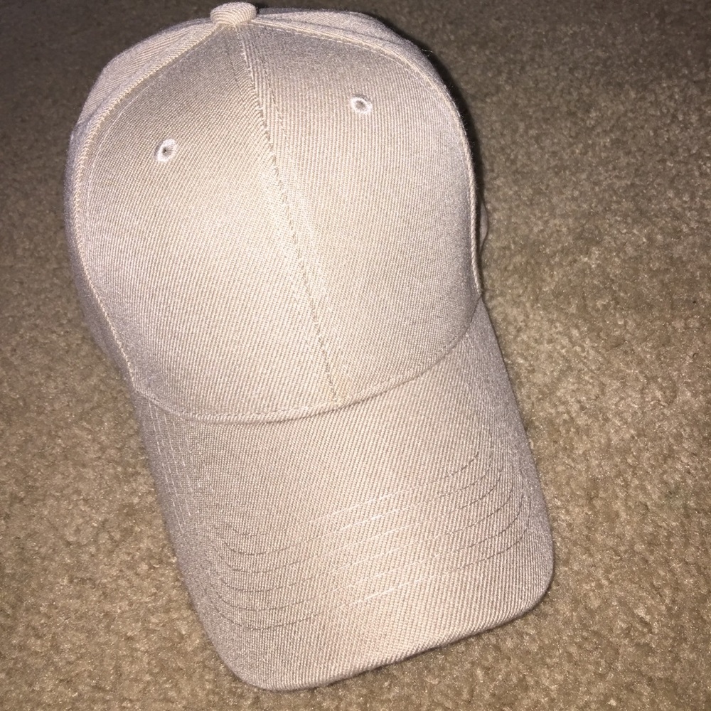 Baseballs Caps - Picture 4 of 5