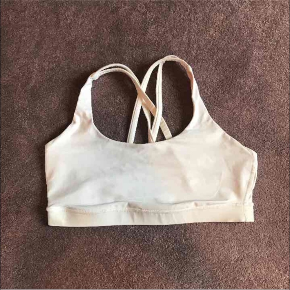 Lululemon free to be sports bra size 10