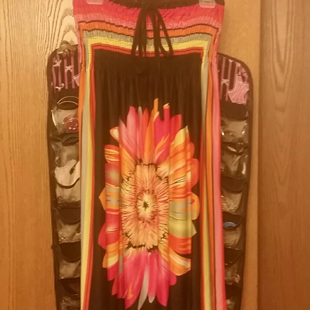 Sun dress NWOT