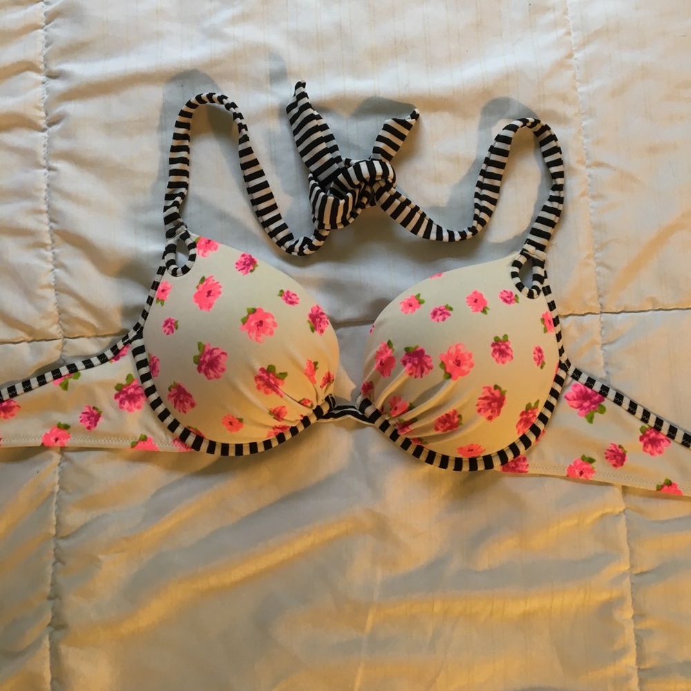 Bathing suit top