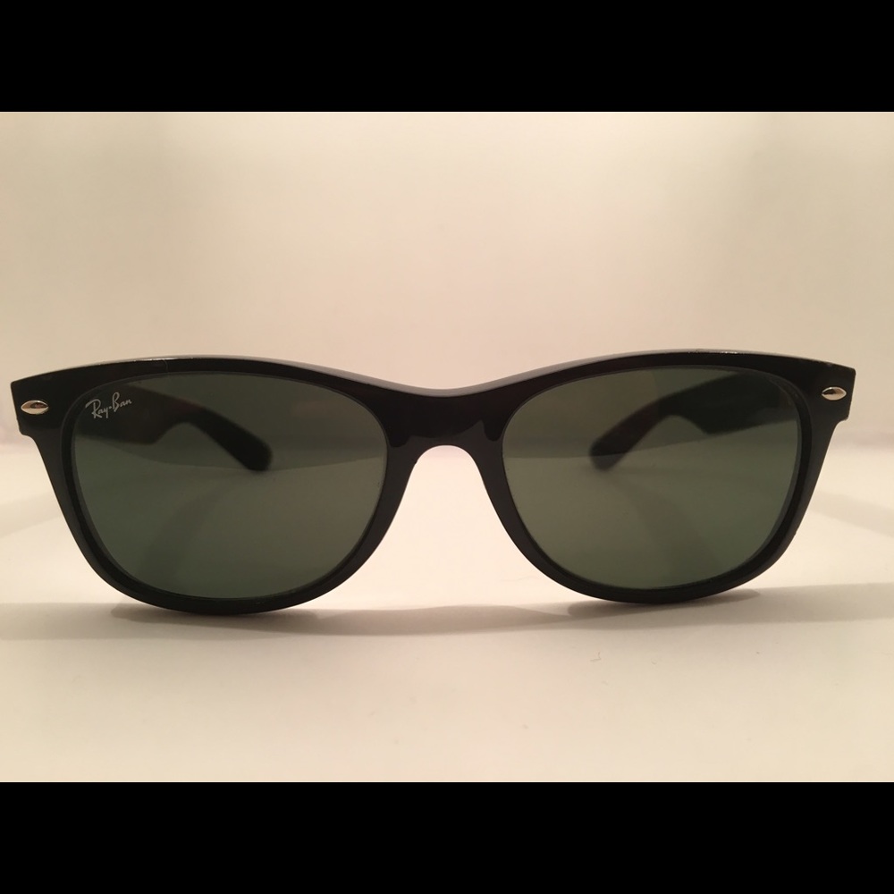 Ray Ban Wayfarers Black Sunglasses