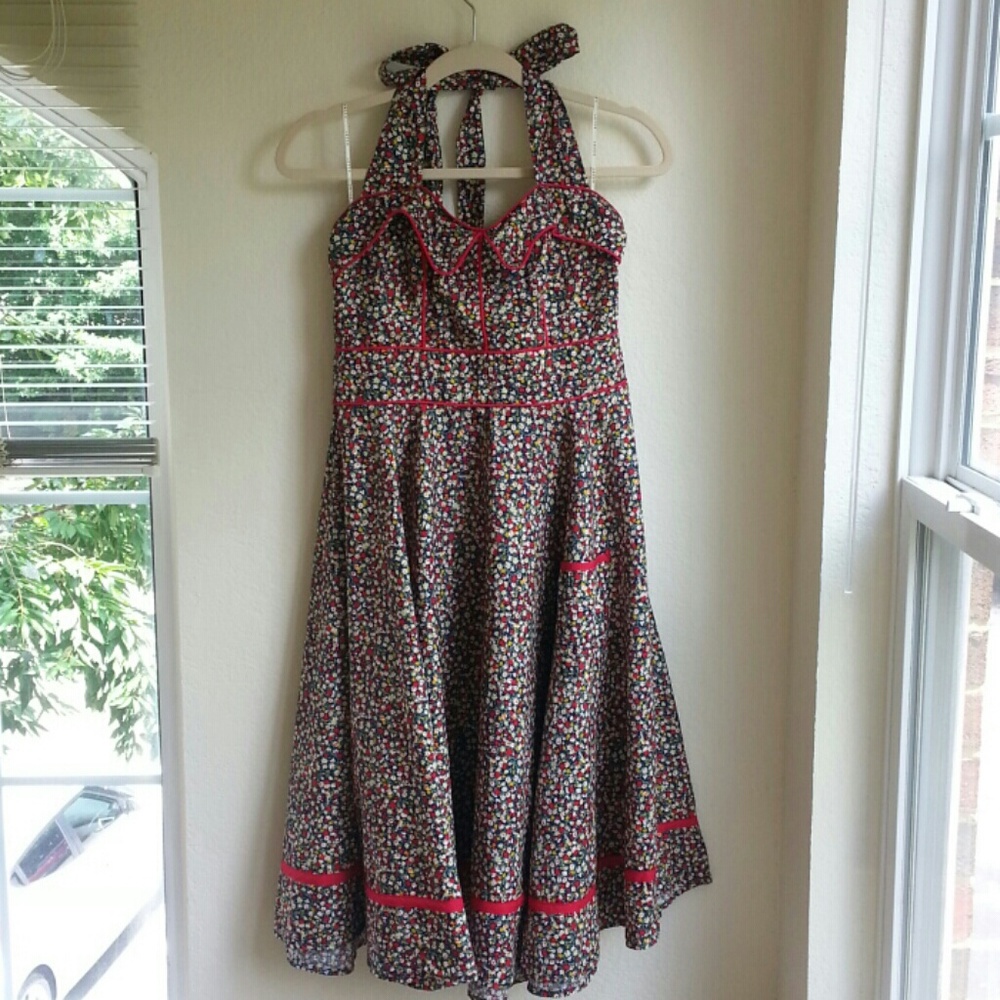 Modcloth Retro Halterneck Calico Flare Dress Aryeh